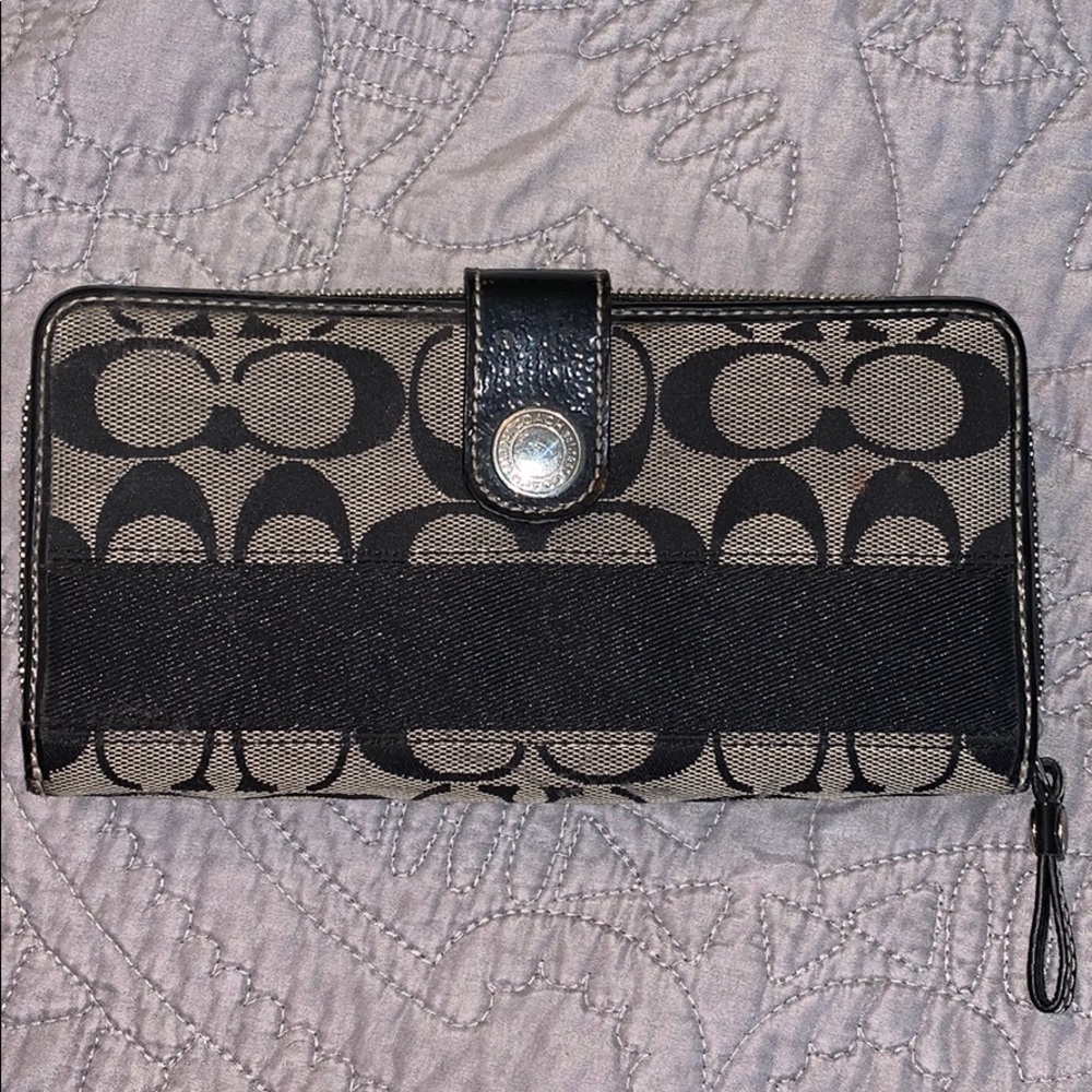 Coach wallet